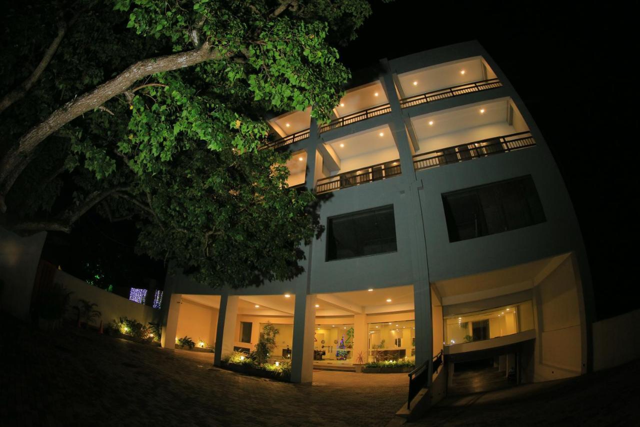 Hotel Refresh Blue Hikkaduwa Exteriér fotografie